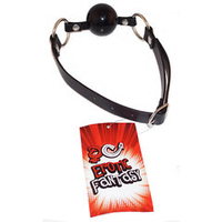 Силиконовый черный кляп-шарик на ремне black ballgag