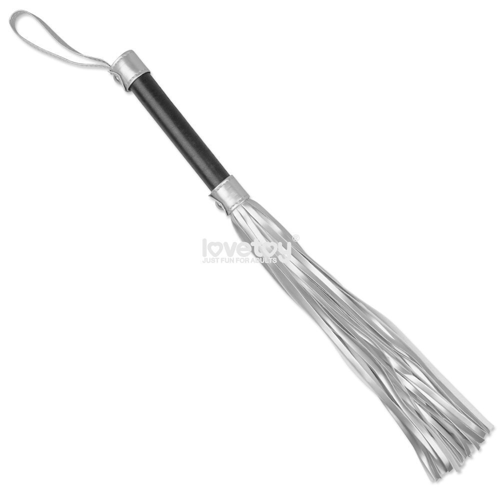Серебристая плетка struggle my flogger с черной ручкой - 45 см.