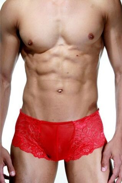 Красные кружевные трусы-хипсы