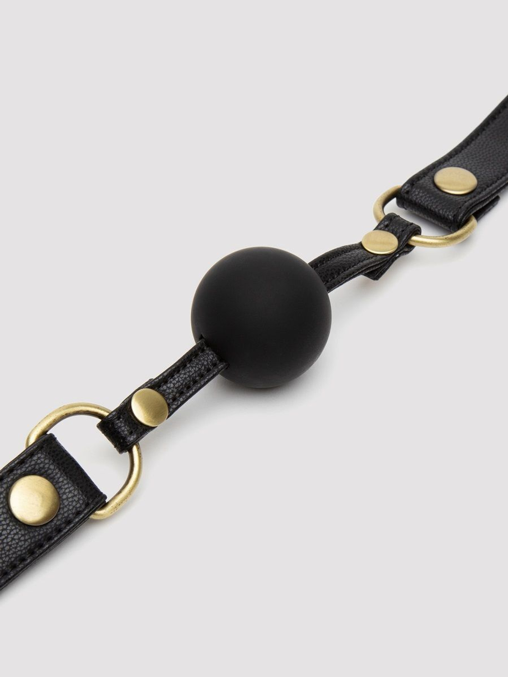 Черный кляп-шар bound to you faux leather ball gag