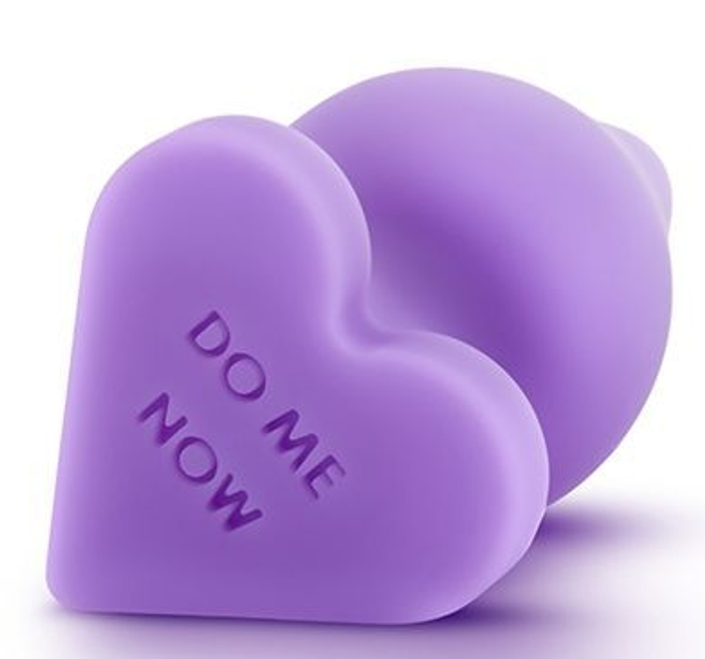 Фиолетовая анальная пробка naughty candy heart do me now - 8,9 см.