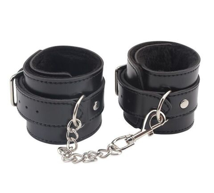 Черные оковы на ноги obey me leather ankle cuffs
