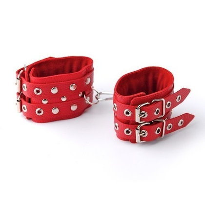 Кожаные наручники с ремешками