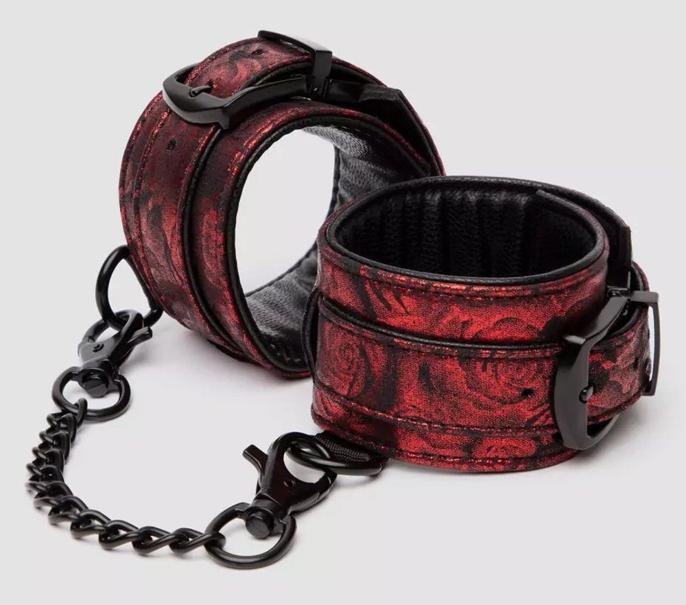 Красно-черные наручники reversible faux leather wrist cuffs