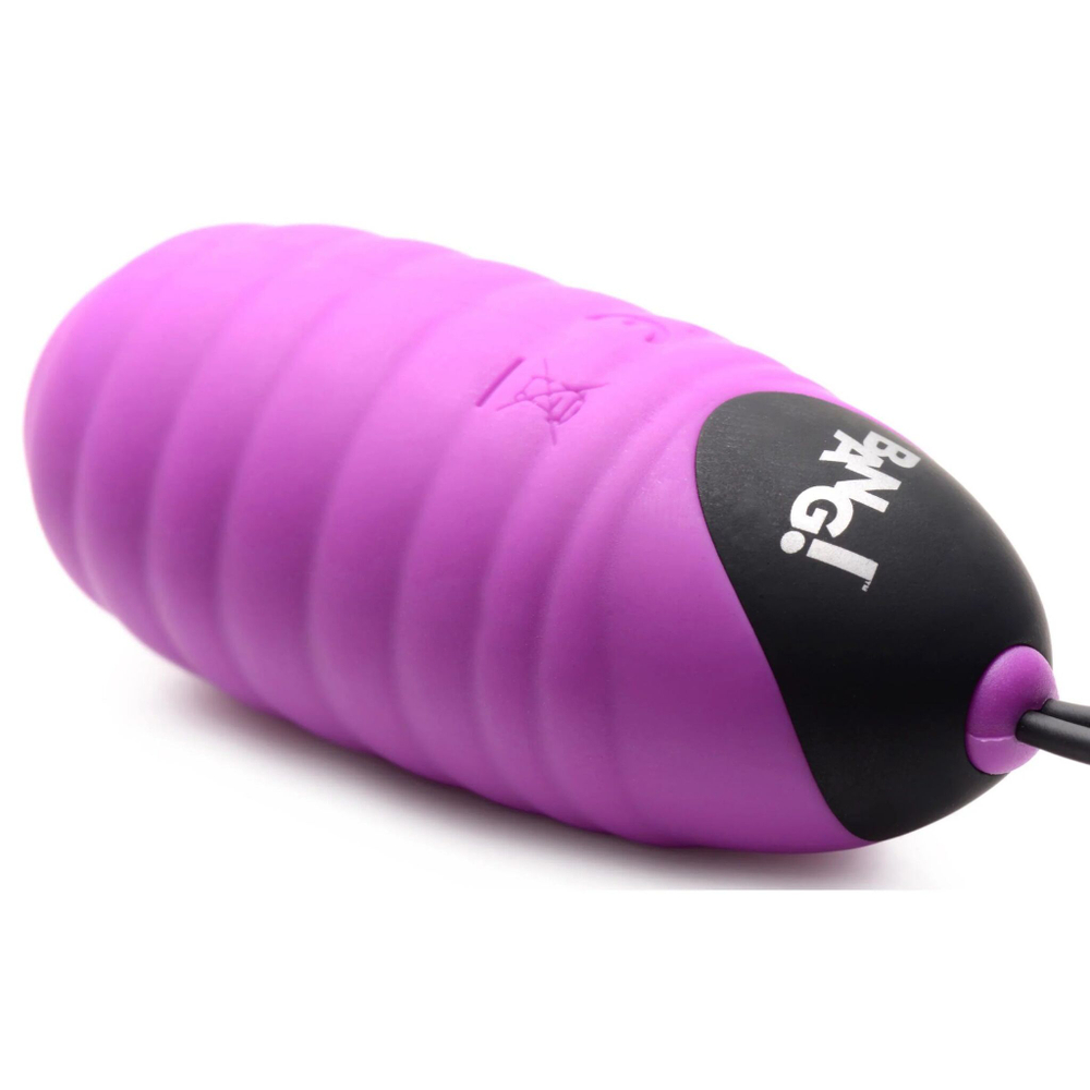 Лиловое ребристое виброяйцо с пультом ду 28x ribbed silicone egg